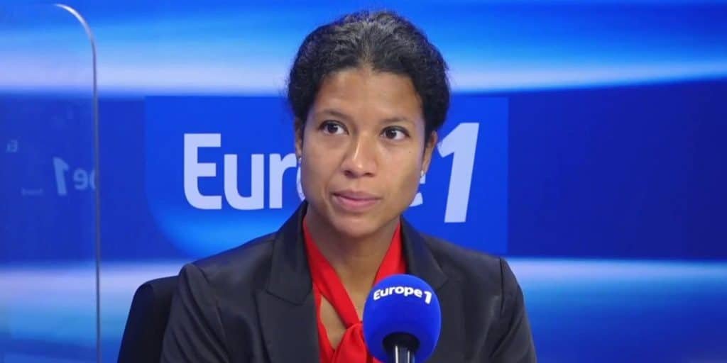 Découverte d’Anne-Sophie Alsif : Un Voyage au Coeur de son Univers